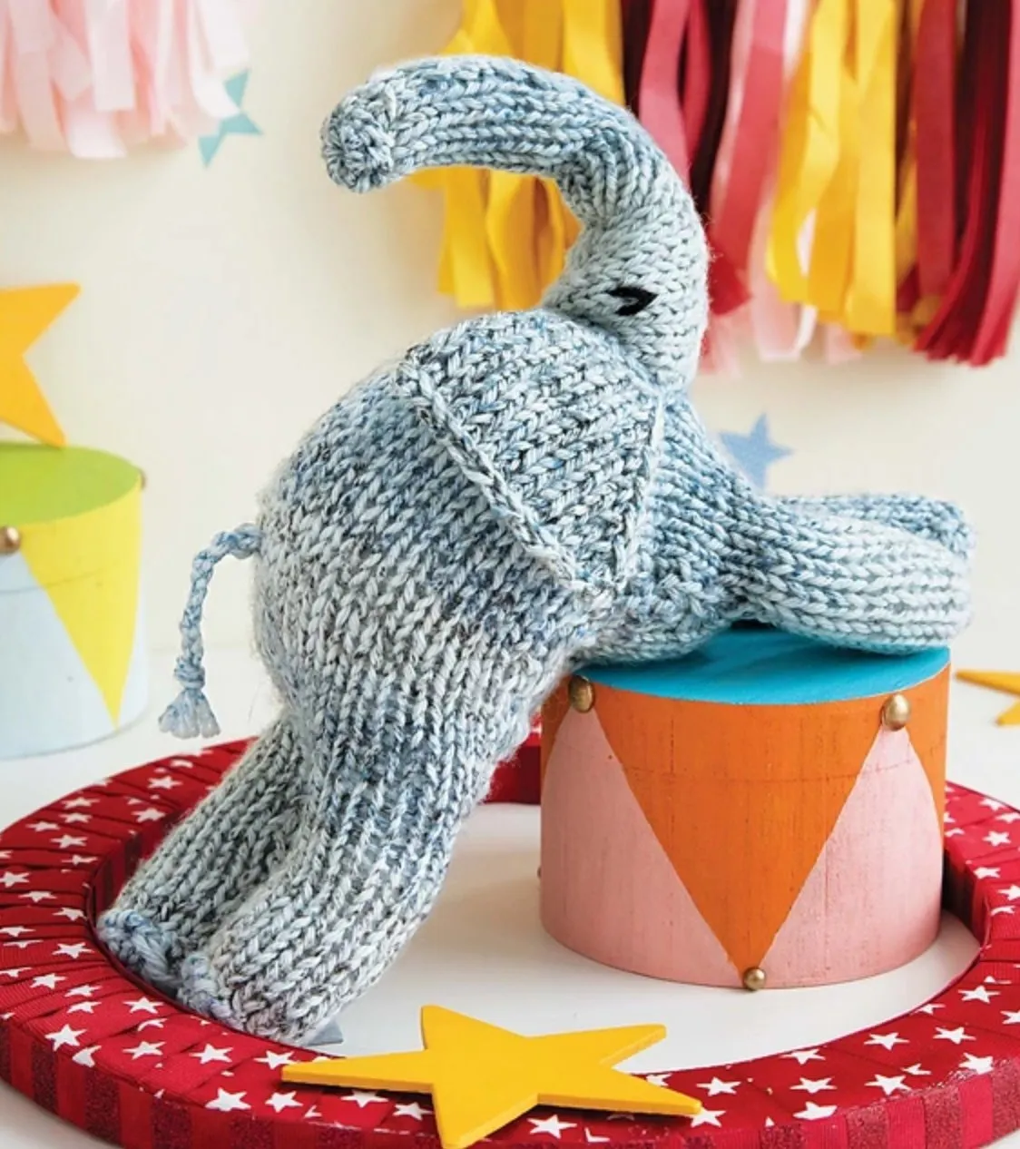 60 Quick Knitted Toys