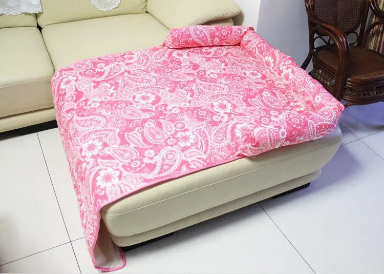 Cute Extremely Comfortable Warm Cotton Pet Sofa Mat