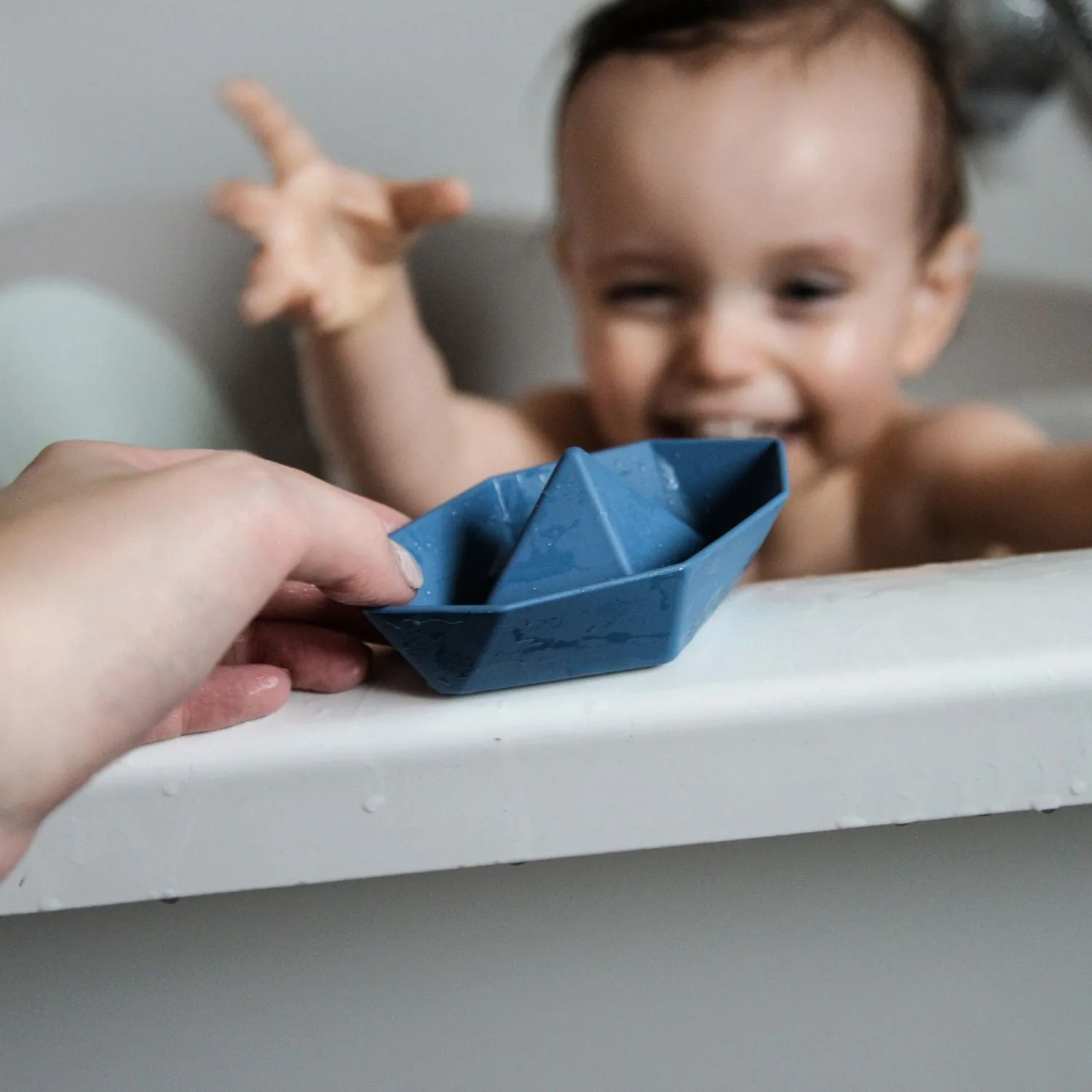 Shnuggle Stack 'n' Sail Bath Boat Toys