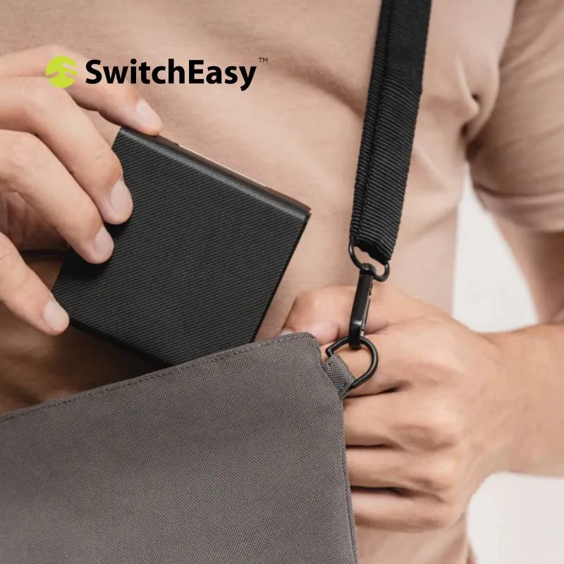 SwitchEasy Triocharge portable 3 in 1 Charger (Black)